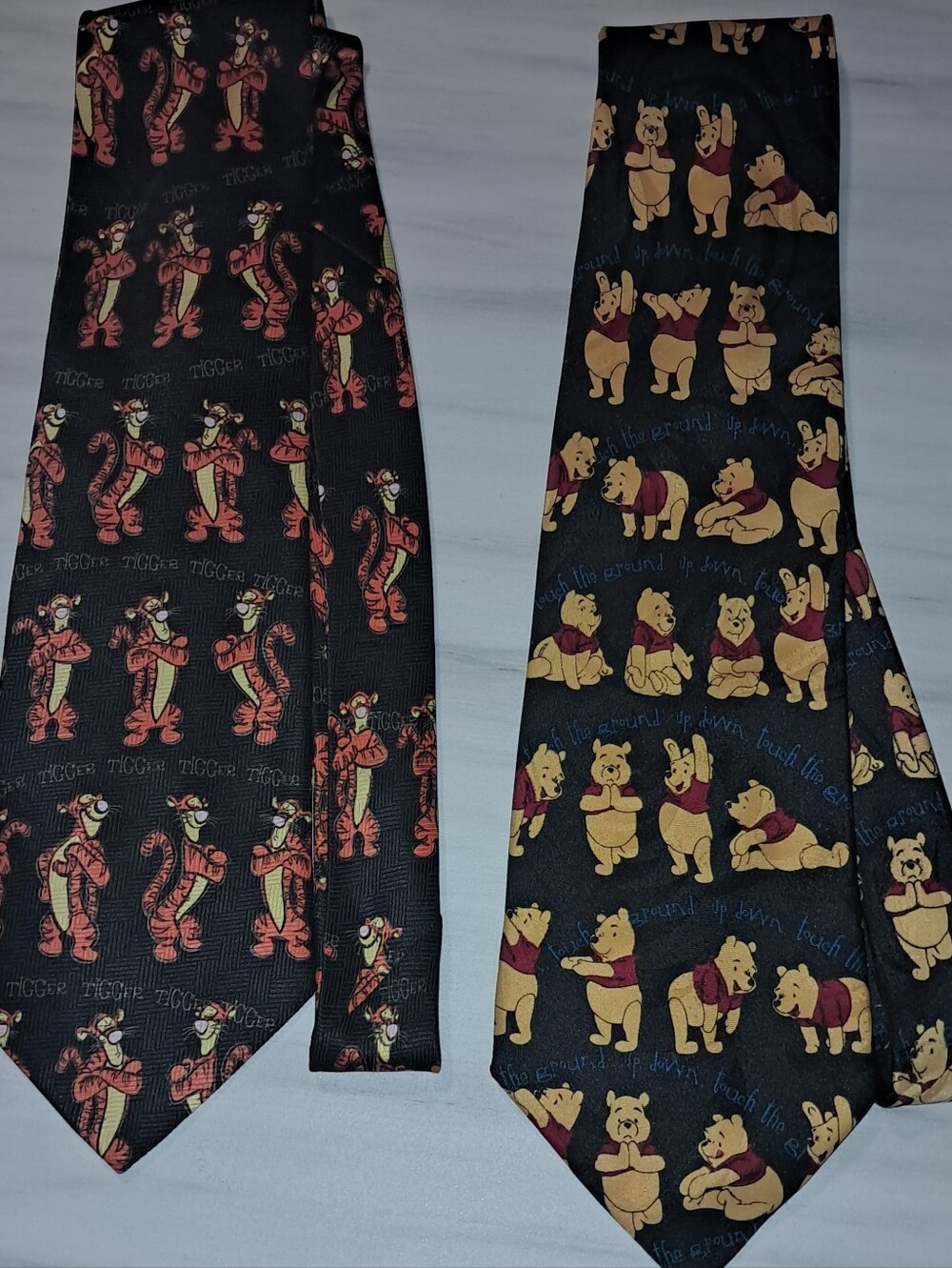 Disney Black Winnie the Pooh & Tigger Character Tie Duo